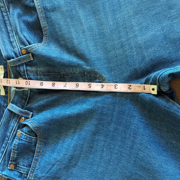 Levi's Premium 100% Cotton Wedgie Jeans in Market Stance - Picture 9 of 15